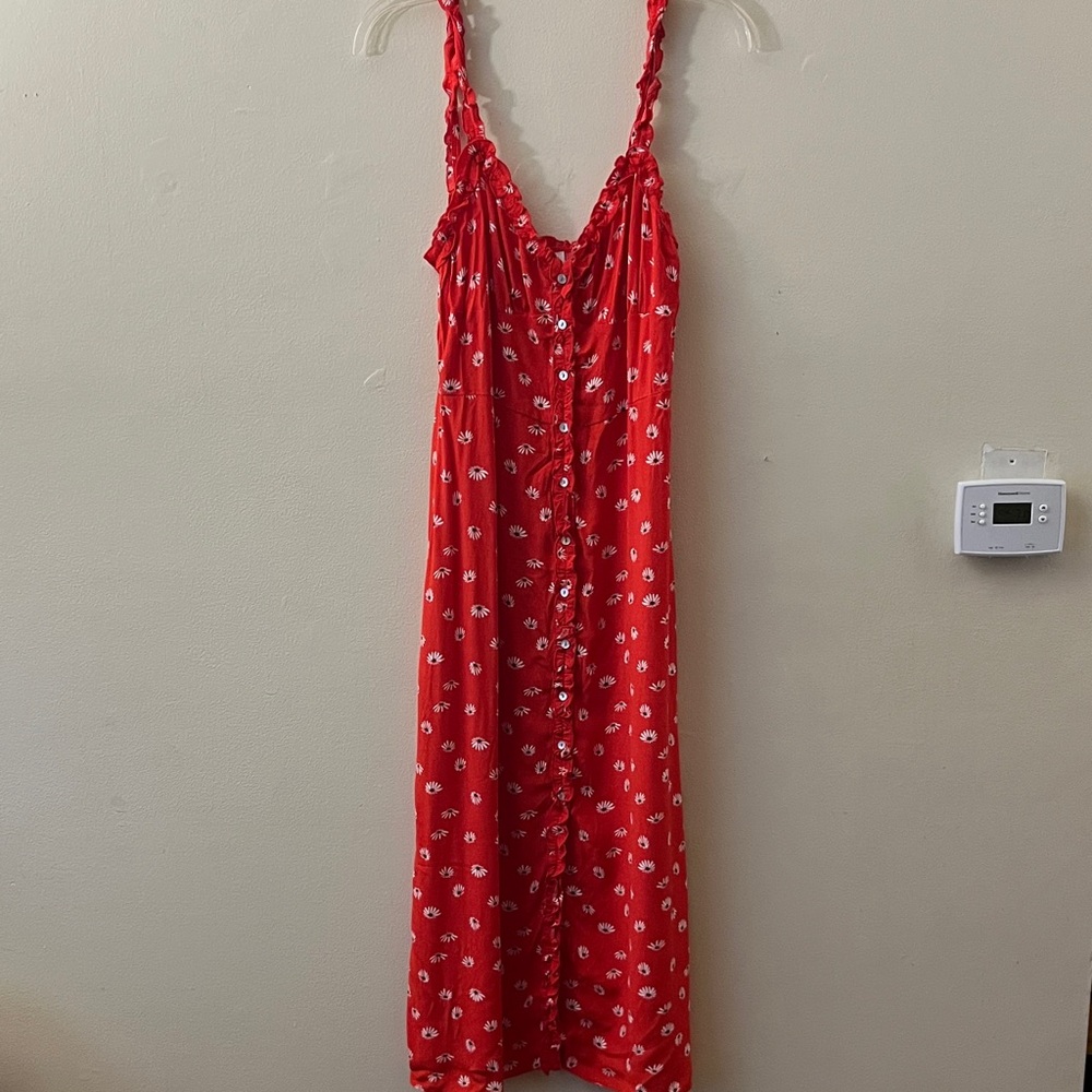 Aritzia Wilfred Red Floral Midi Dress - Picture 2 of 10